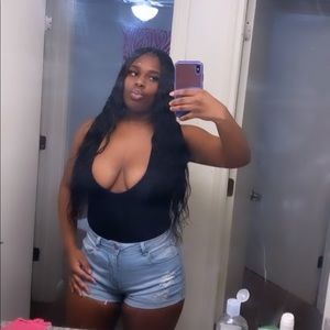 Meet your Posher, Zarria